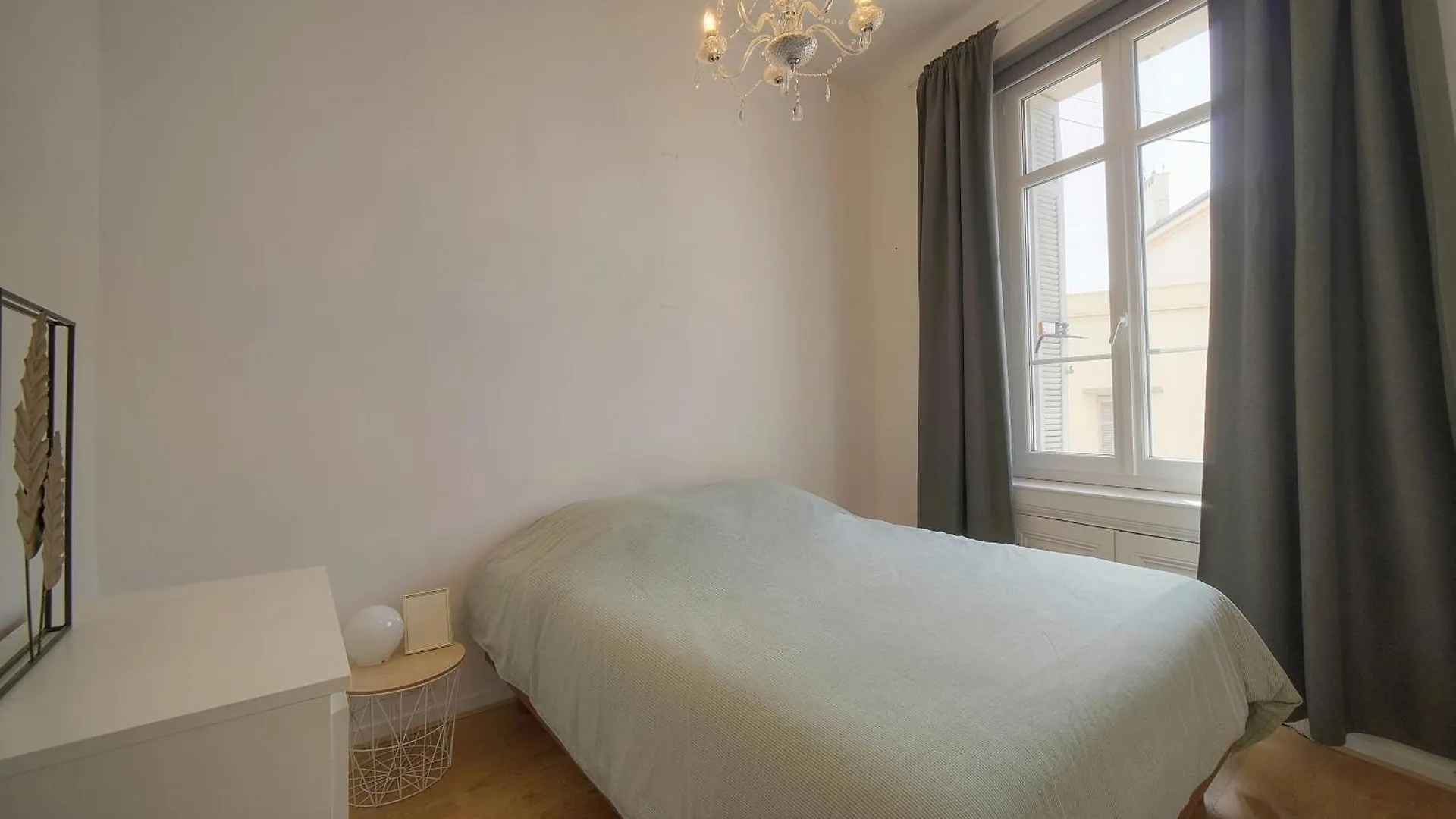 Cannes Plein Centre Apartment